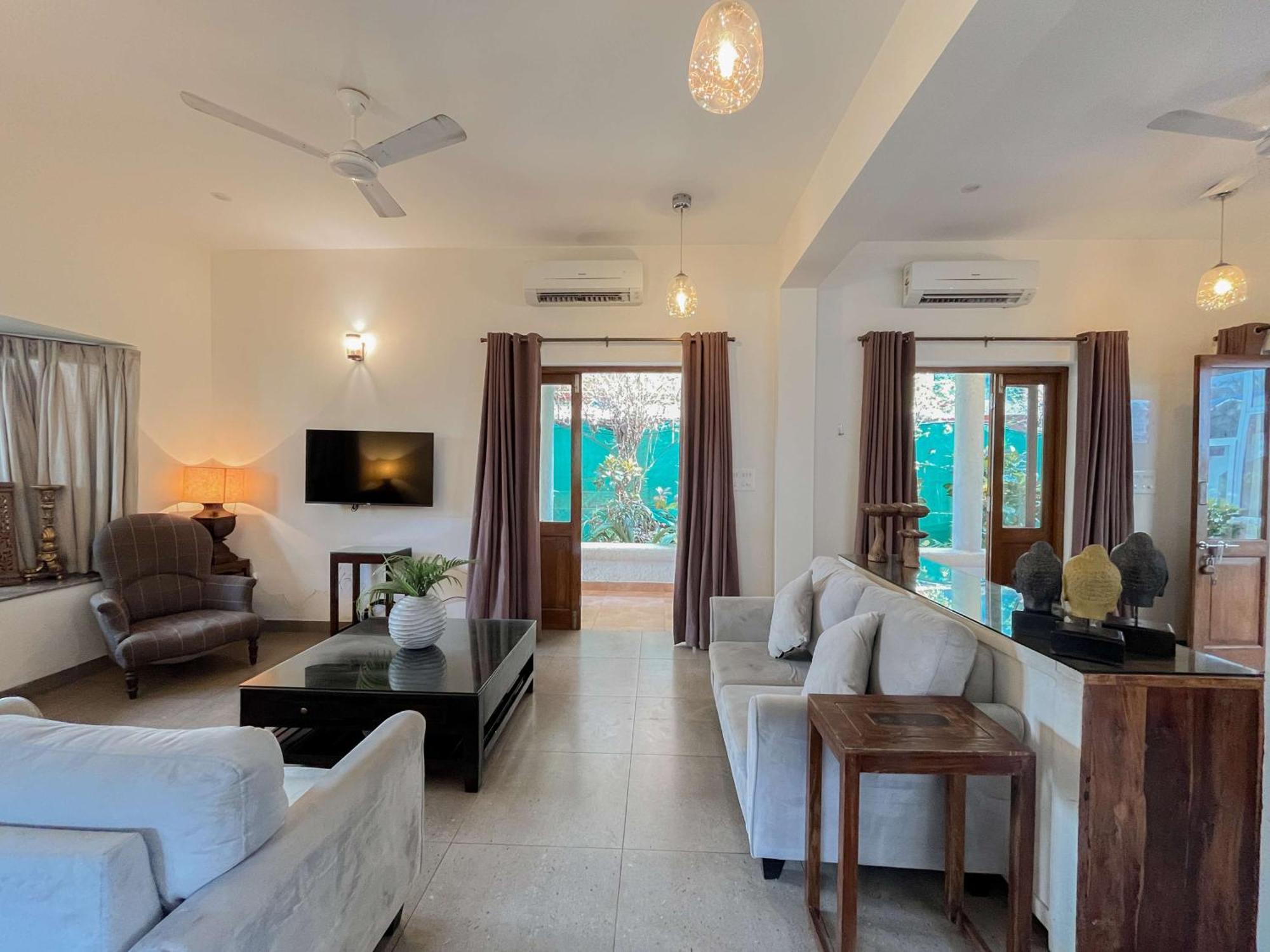 Rainforest - Casa Azure 5 Min Walk To The Beach Calangute Zimmer foto
